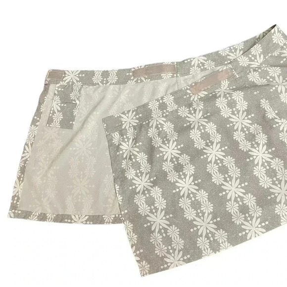 RipSkirt Hawaii Swim Wrap Skirt Boholei Grey Floral Print Length 1 Size Small - Picture 6 of 10